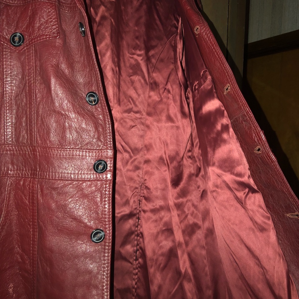 Jacket - Picture 3 of 4